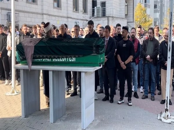 Çocuklarının Gözü Önünde Eşini Katletmişti! Cani Kocanın Savunması Pes Dedirtti